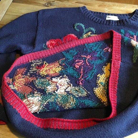 Vintage Van Heusen Navy Floral Sweater - Picture 16 of 17
